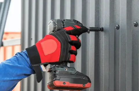 Travaux de zinguerie - Vieux-Manoir